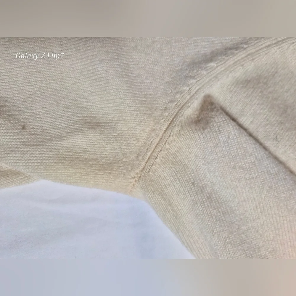 ​Talbots Petites 100% Pure Cashmere Cream Crewneck Sweater Size PL - Picture 9 of 10
